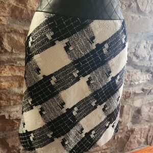 Stylish Black and Cream Women's Skirt Side Zip